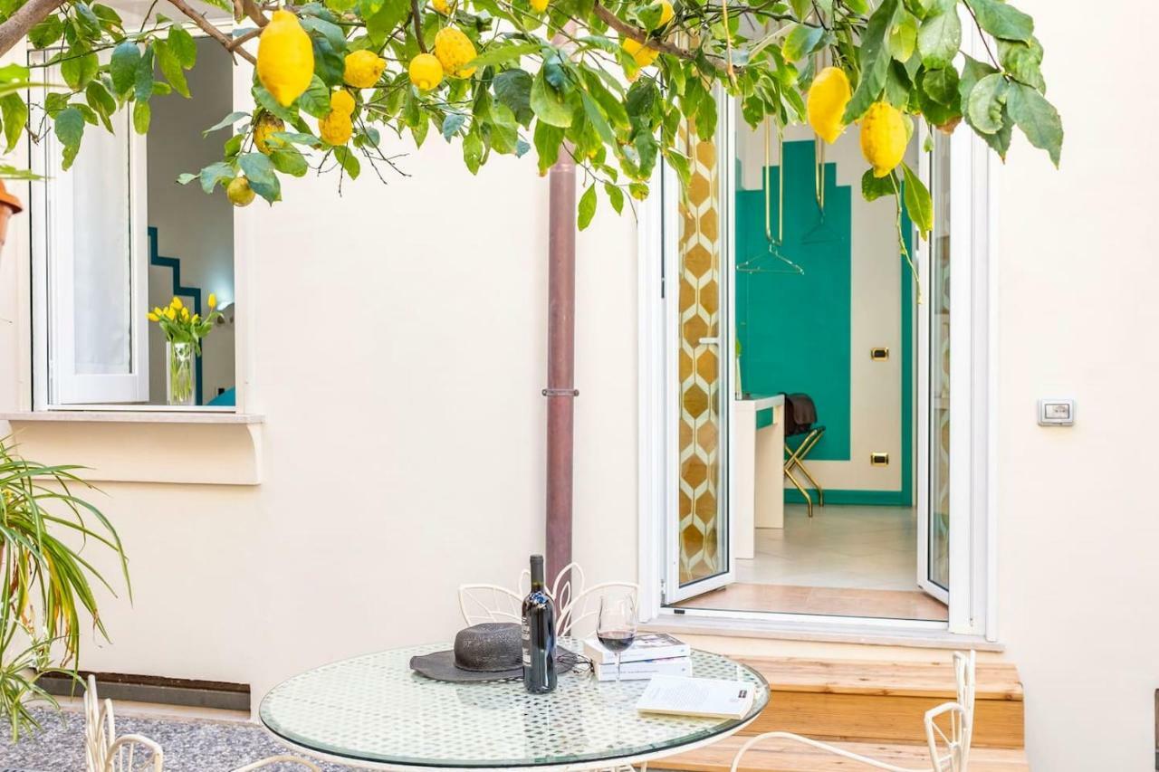 Maison M. - Luxury Apartment In Piazza Tasso Sorrento Eksteriør bilde